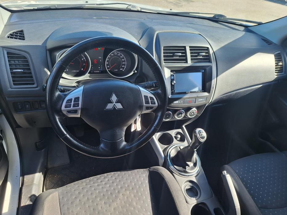 MITSUBISHI ASX 2012
