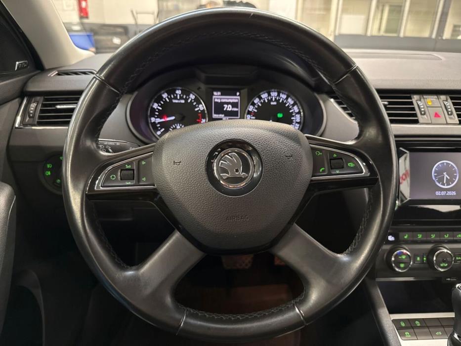 SKODA Octavia 2013