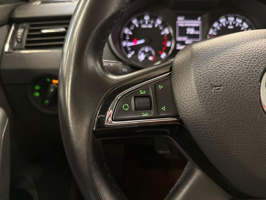 SKODA Octavia 2013