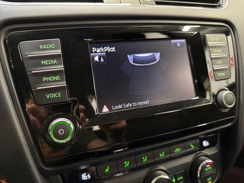 SKODA Octavia 2013