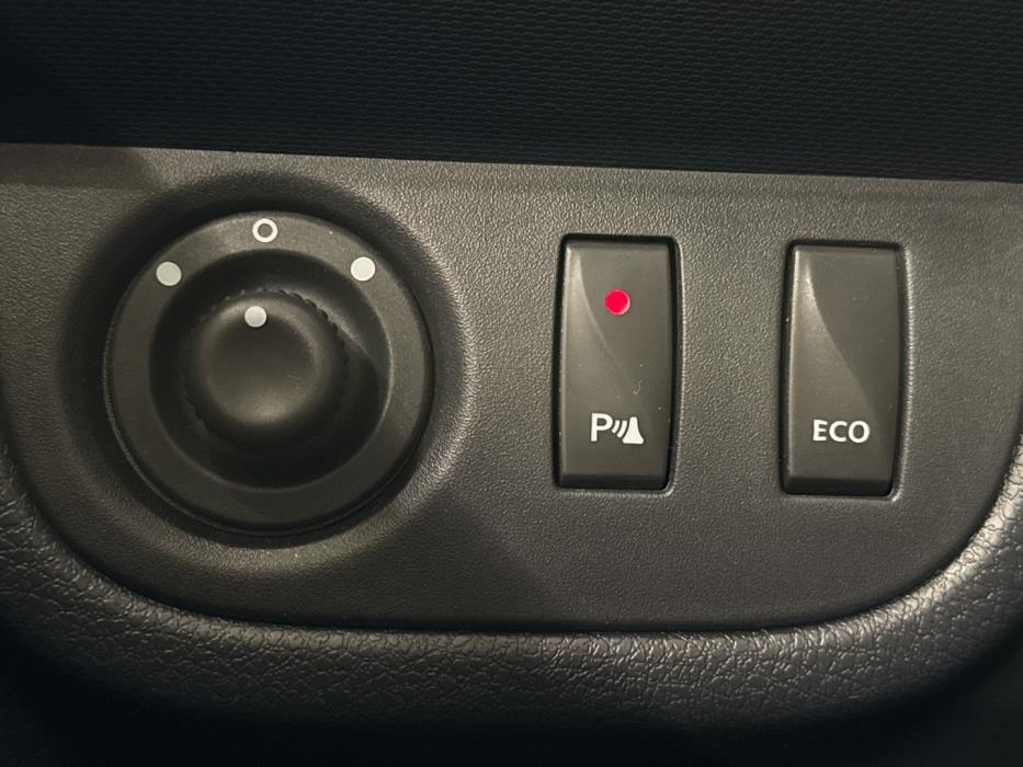 DACIA Sandero 2015