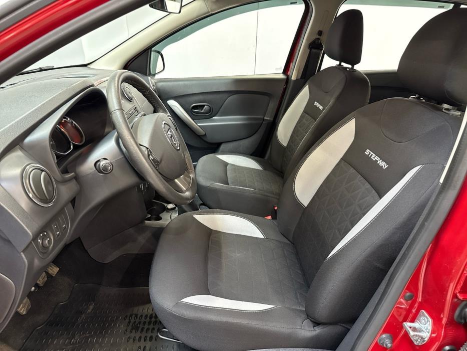 DACIA Sandero 2015