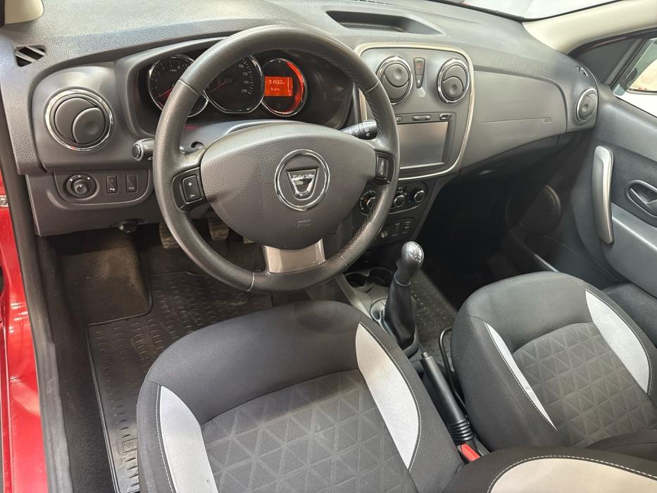 DACIA Sandero 2015