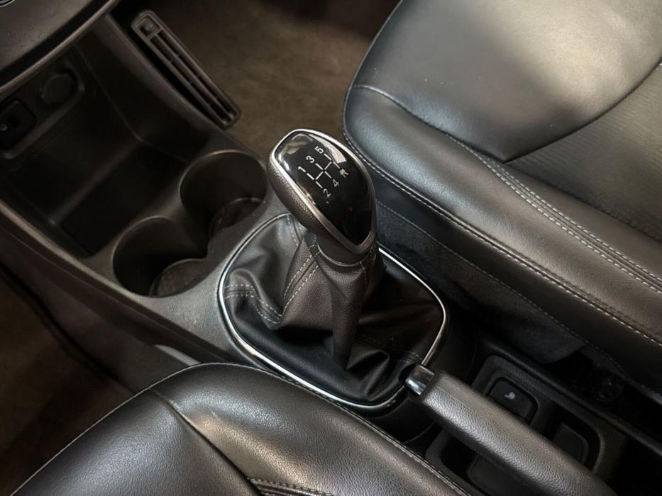 OPEL Karl 2016