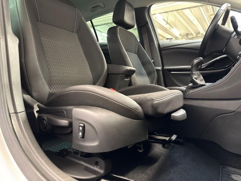 OPEL Astra 2017