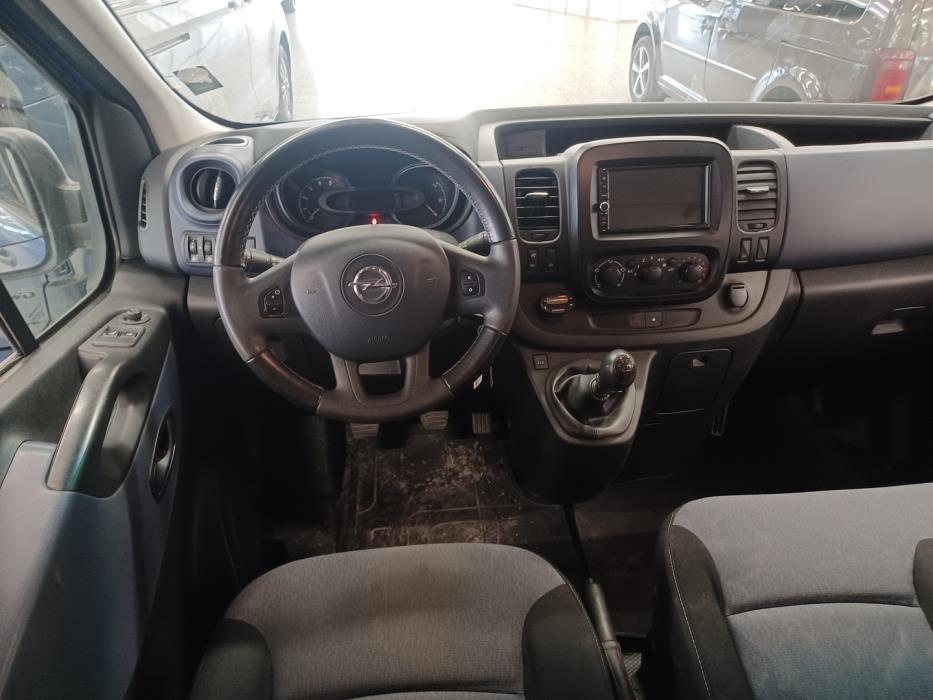 OPEL Vivaro 2016