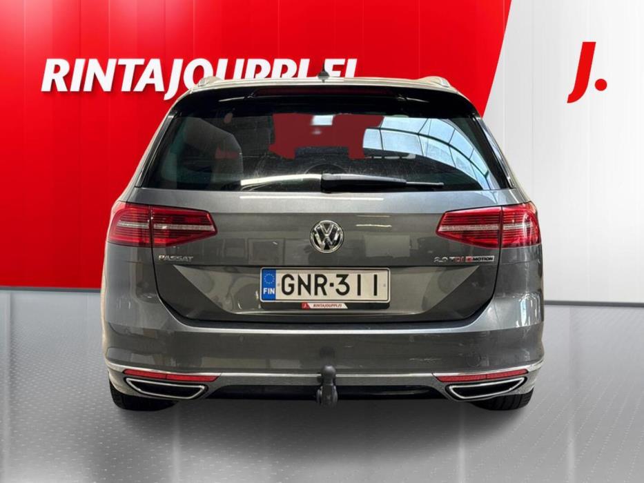 VOLKSWAGEN Passat 2016