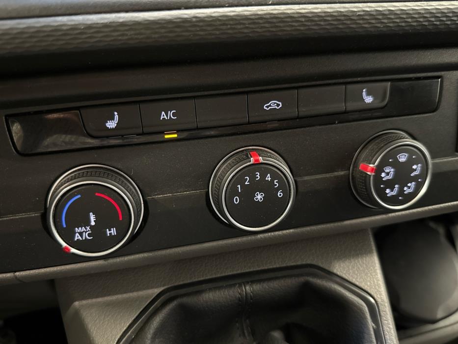 VOLKSWAGEN Transporter 2020