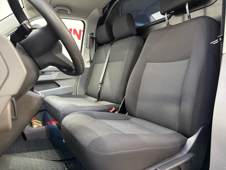 VOLKSWAGEN Transporter 2020