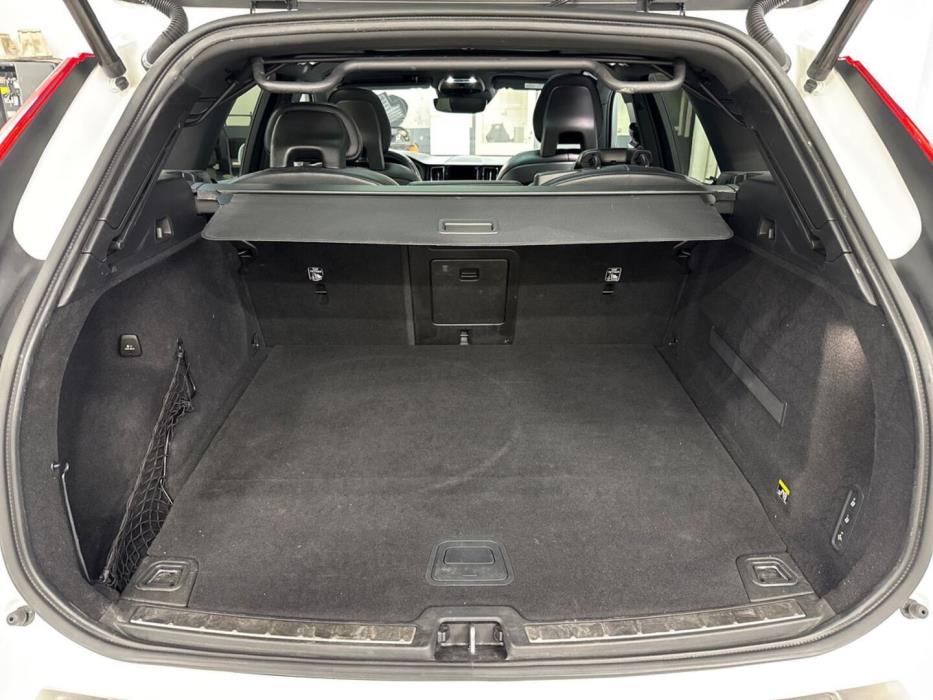 VOLVO XC60 2018