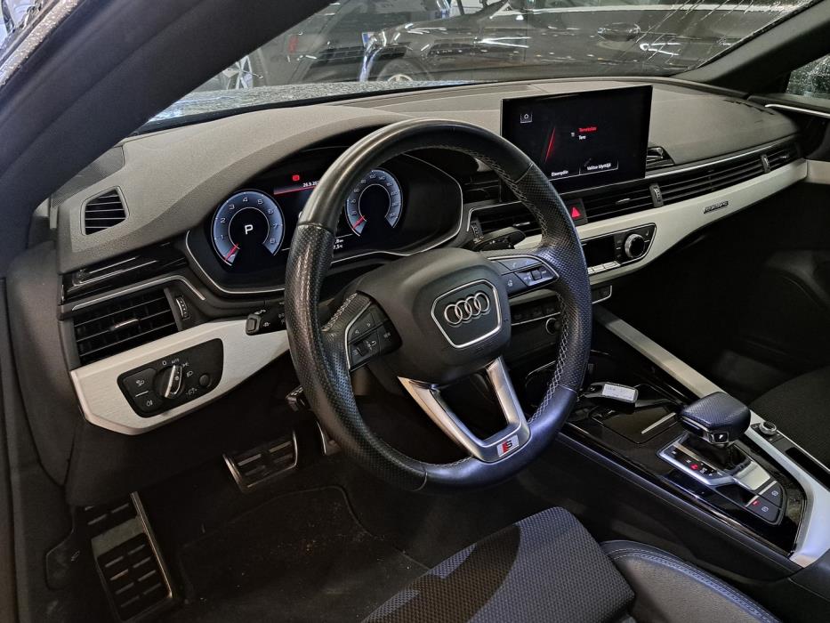 AUDI A5 2021