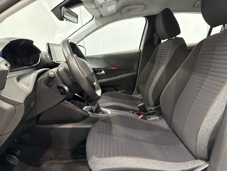 PEUGEOT 208 2023