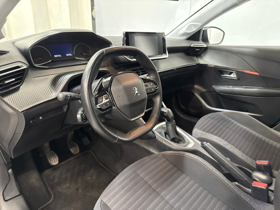 PEUGEOT 208 2023