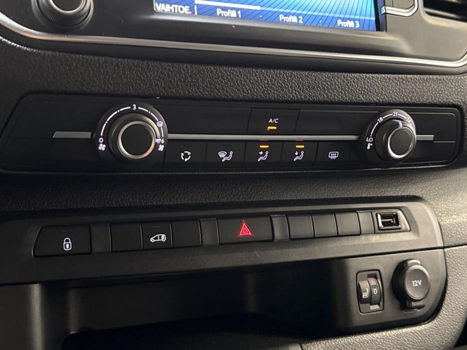 TOYOTA Proace 2023