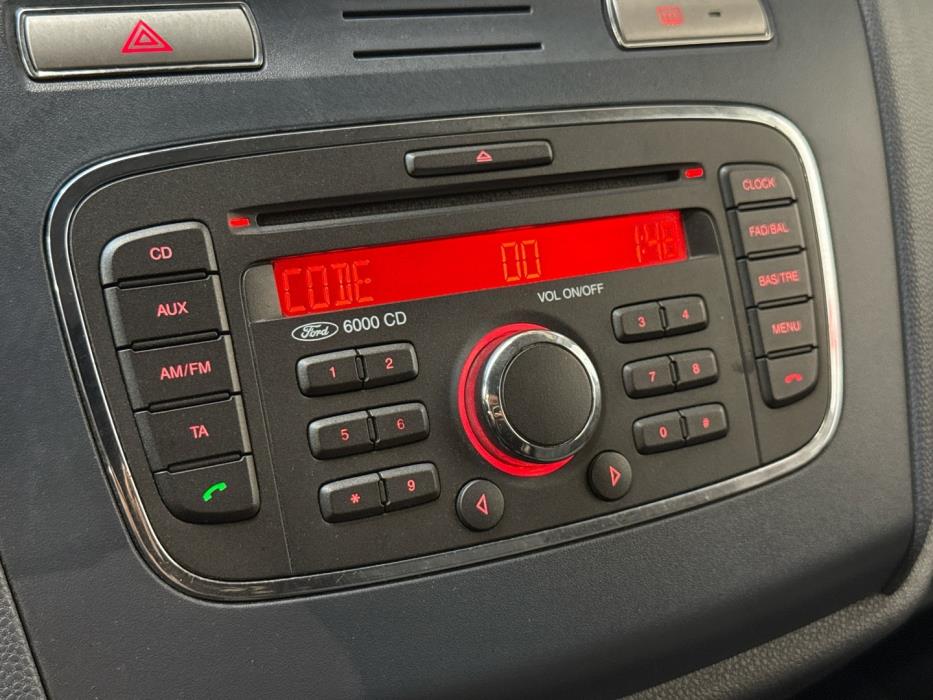 FORD Transit Connect 2010