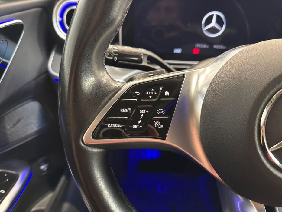 MERCEDES-BENZ C 2023