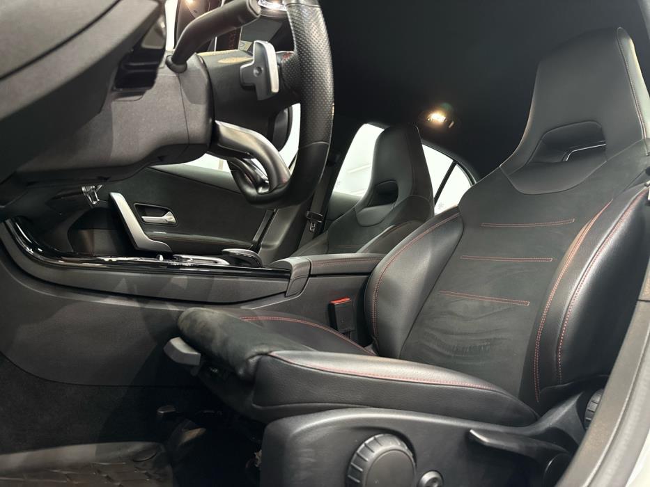 MERCEDES-BENZ A 2021