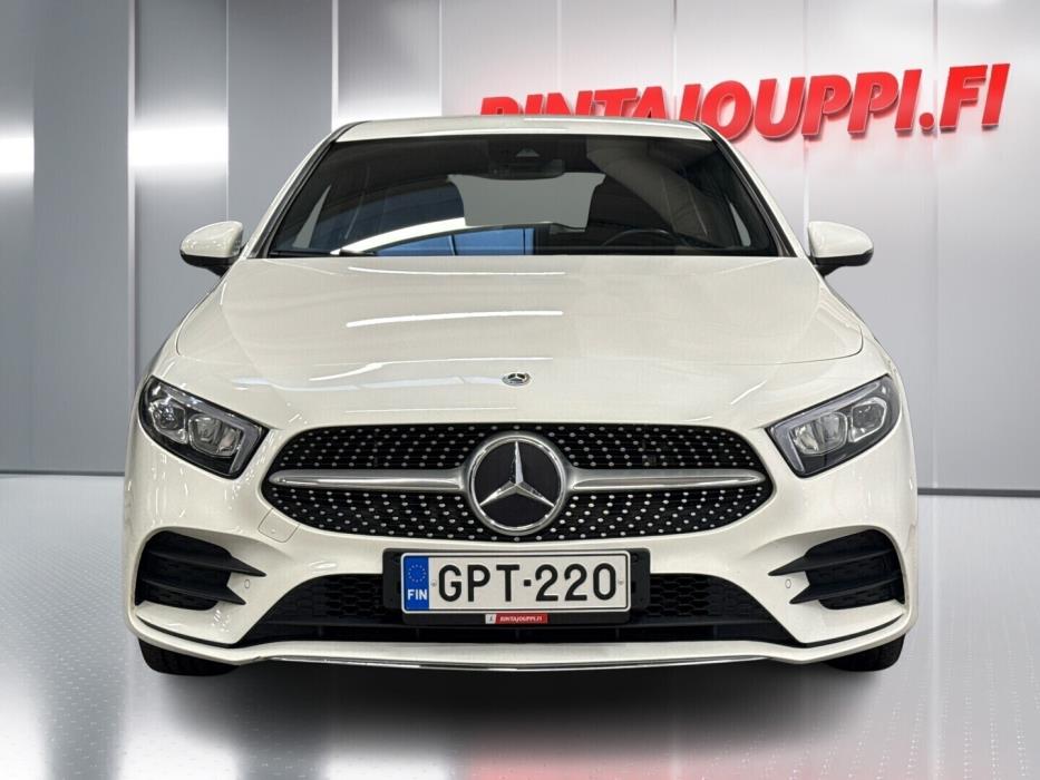 MERCEDES-BENZ A 2021