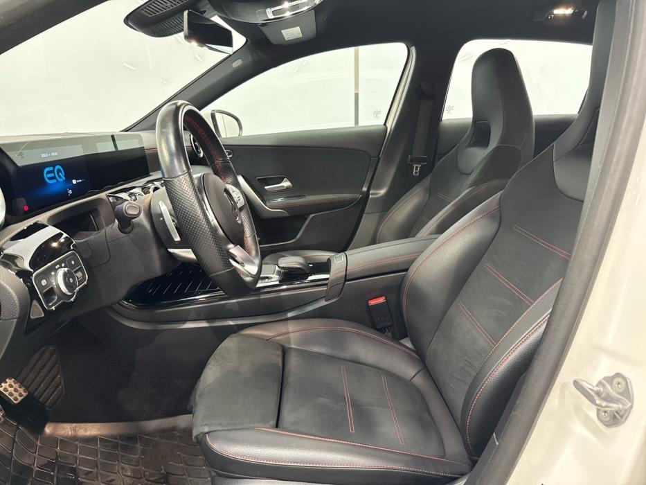 MERCEDES-BENZ A 2021