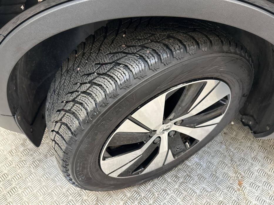 VOLVO XC40 2021