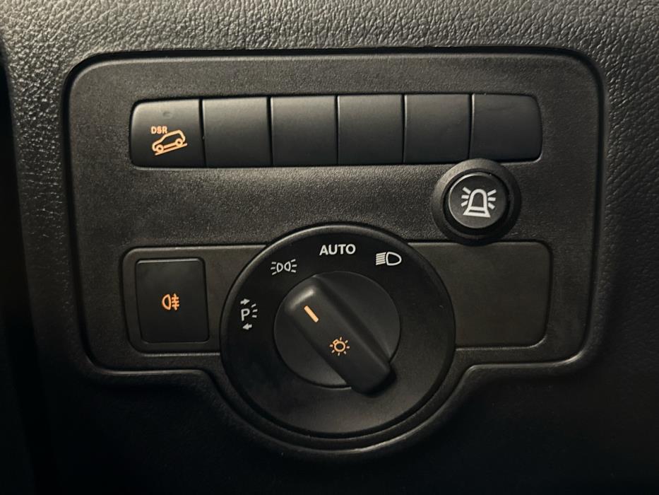 MERCEDES-BENZ Vito 2021