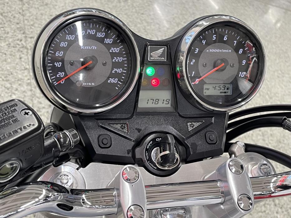 HONDA CB 2008