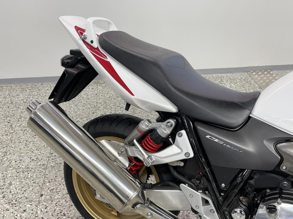 HONDA CB 2008