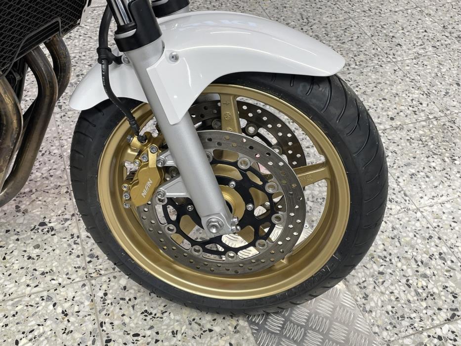 HONDA CB 2008