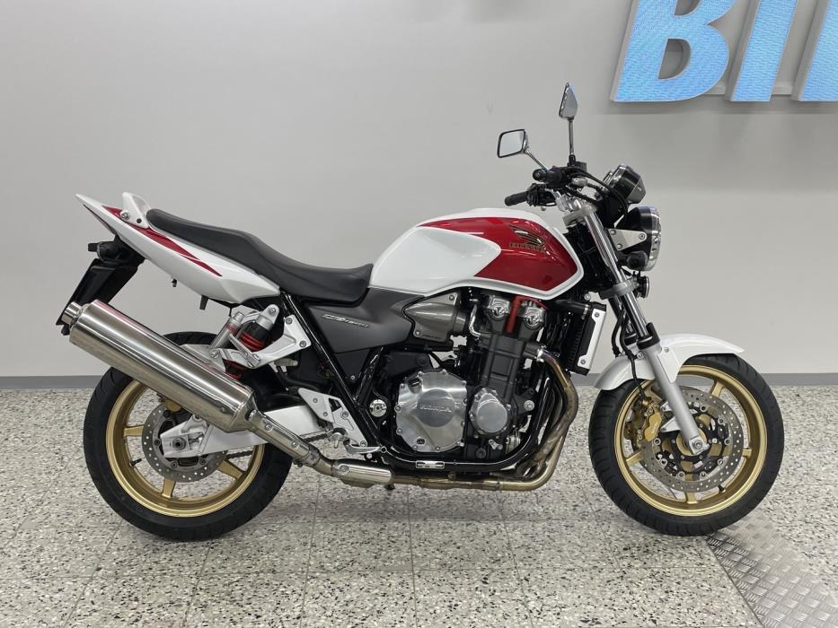 HONDA CB 2008