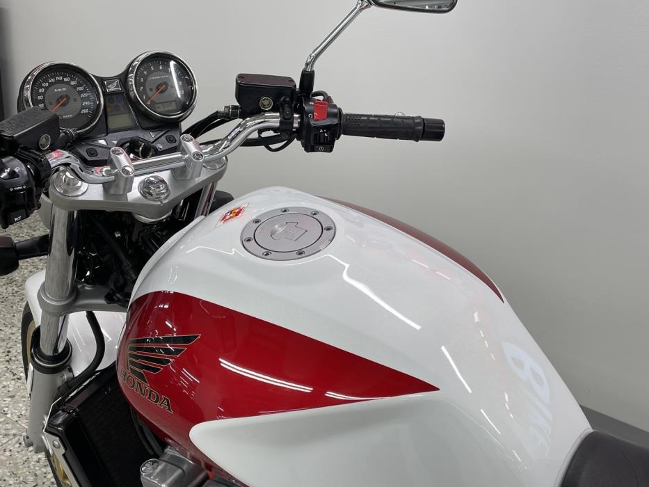 HONDA CB 2008