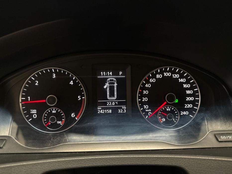 VOLKSWAGEN Transporter 2011