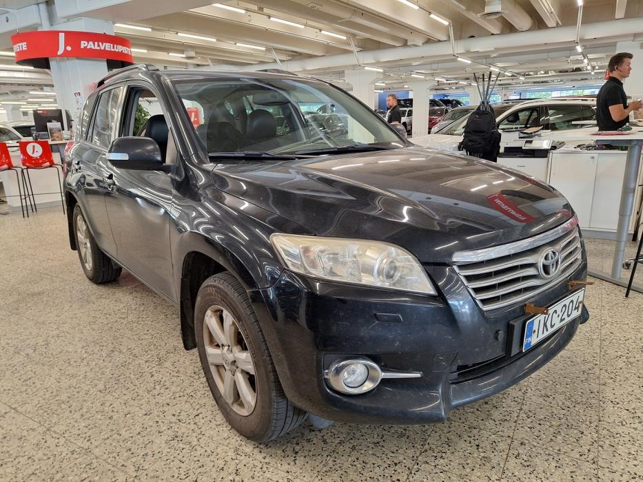 TOYOTA RAV4 2011