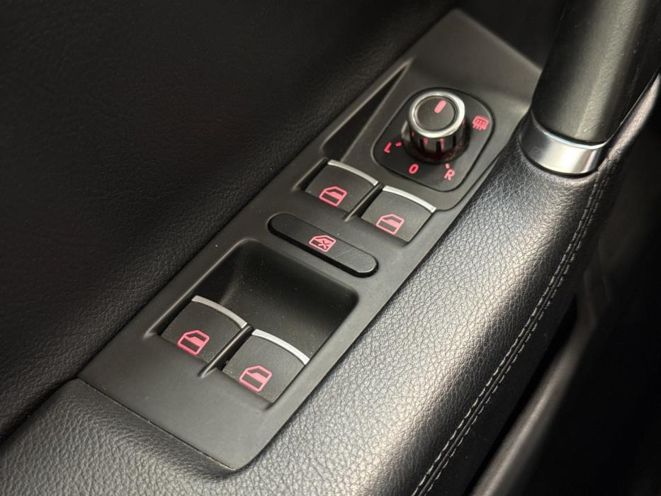 VOLKSWAGEN Passat 2013