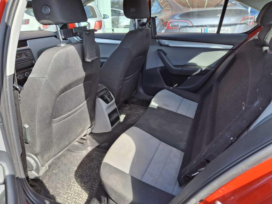 SKODA Octavia 2014