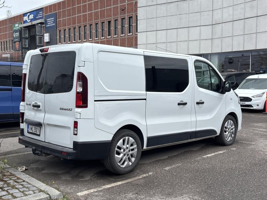 RENAULT Trafic 2016