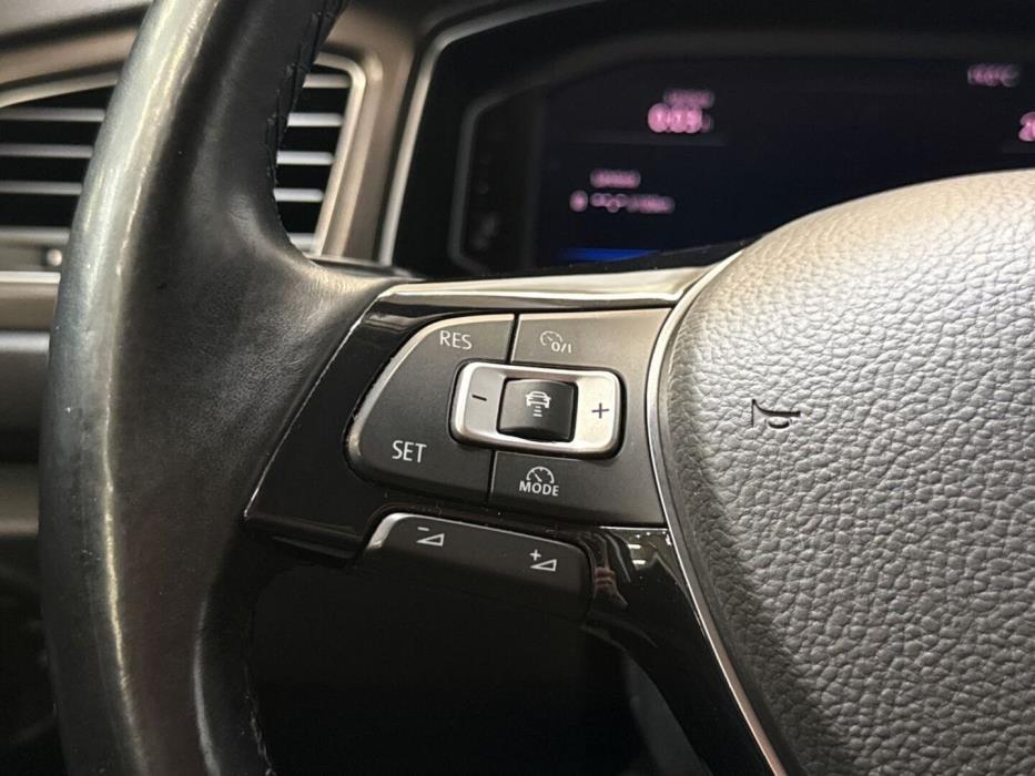 VOLKSWAGEN T-Roc 2018