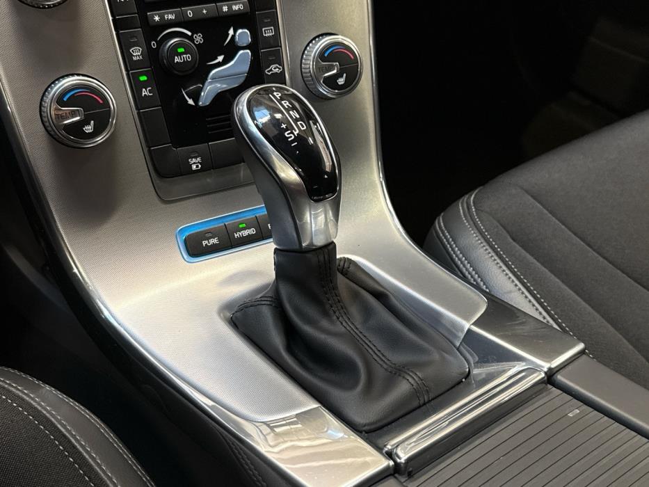 VOLVO V60 2018