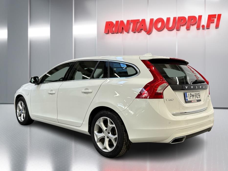 VOLVO V60 2018