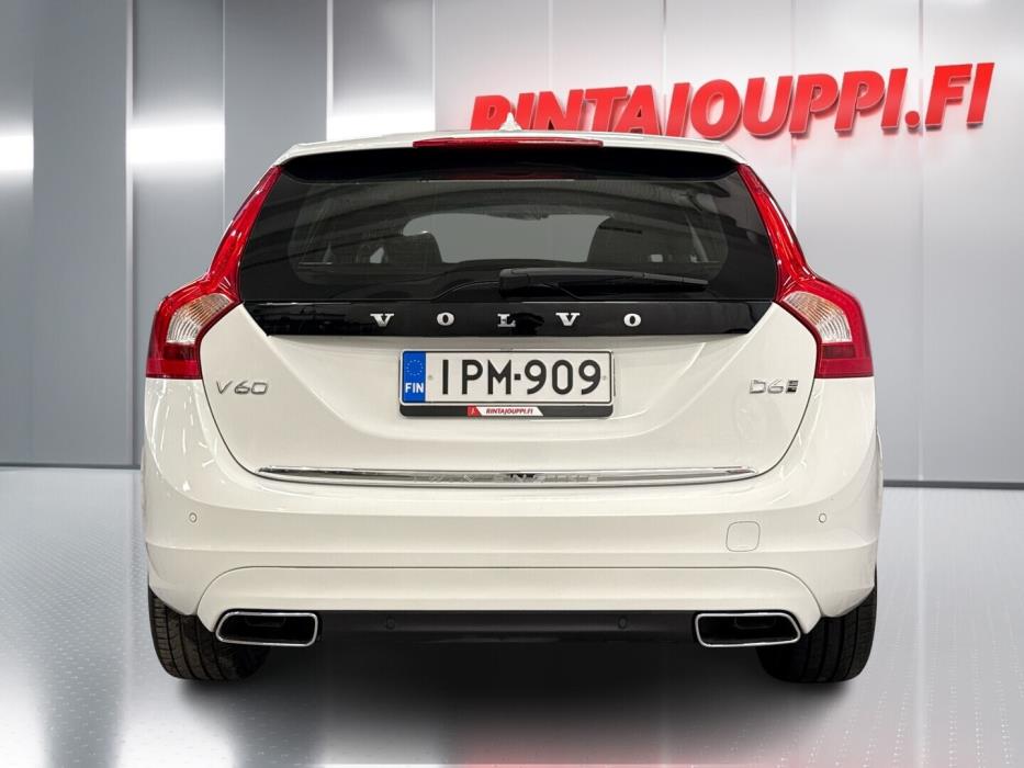 VOLVO V60 2018