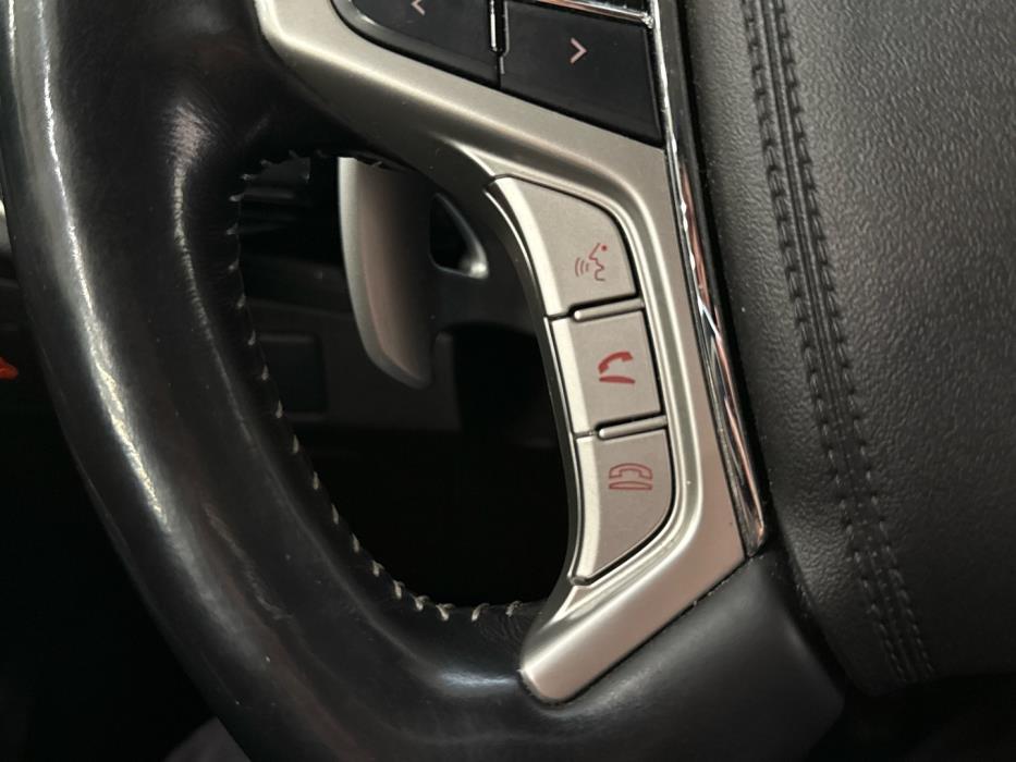 MITSUBISHI Outlander PHEV 2019