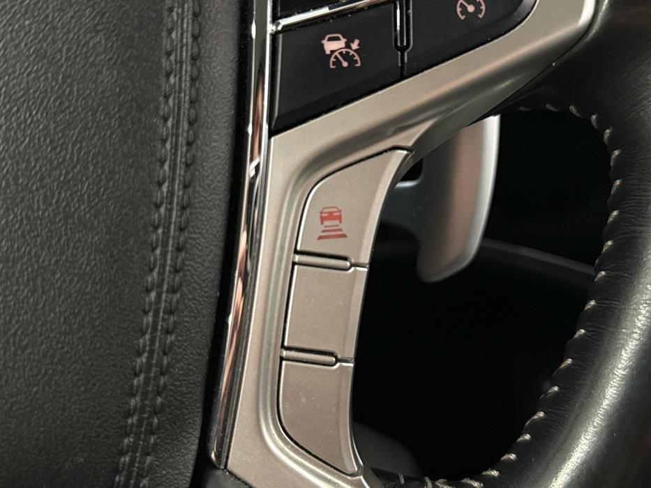 MITSUBISHI Outlander PHEV 2019