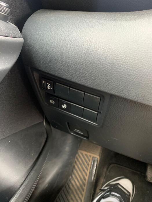 TOYOTA Yaris 2023