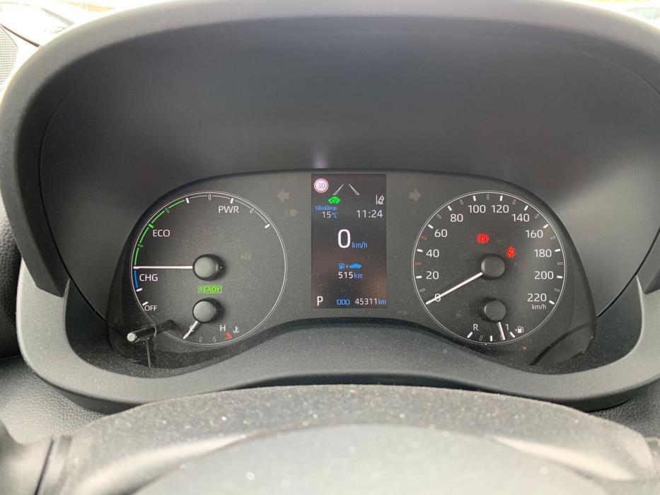 TOYOTA Yaris 2023