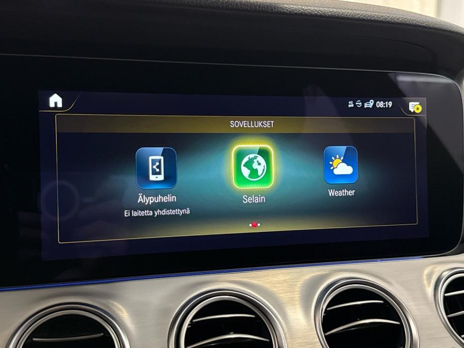 MERCEDES-BENZ E 2021