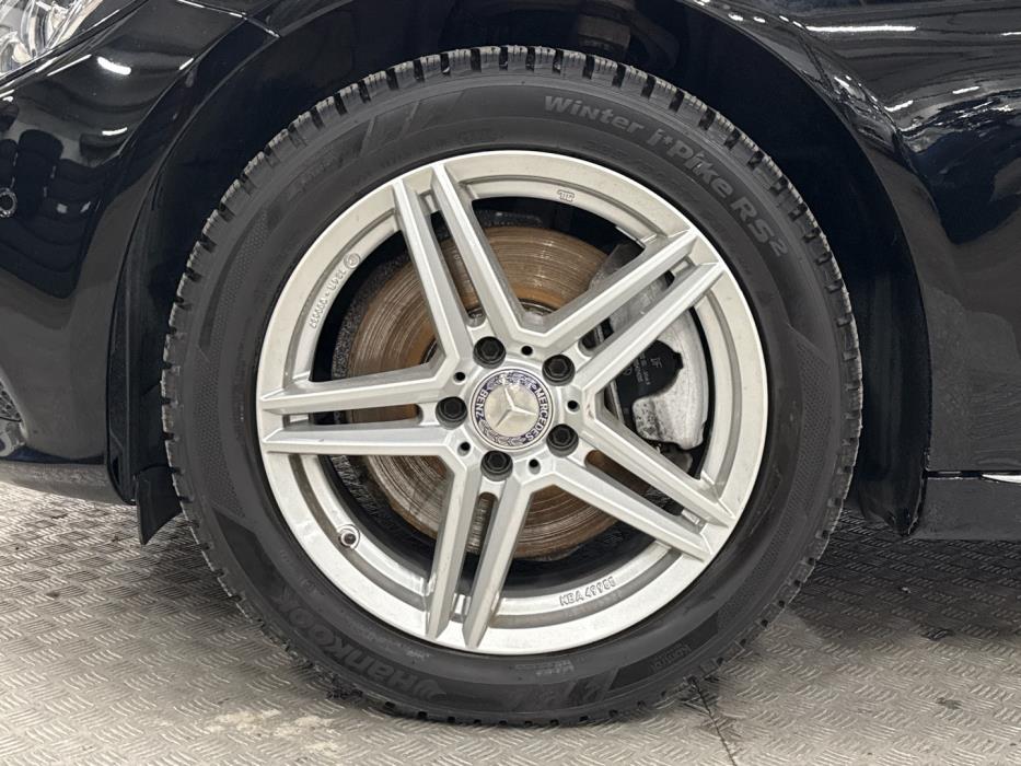 MERCEDES-BENZ C 2016