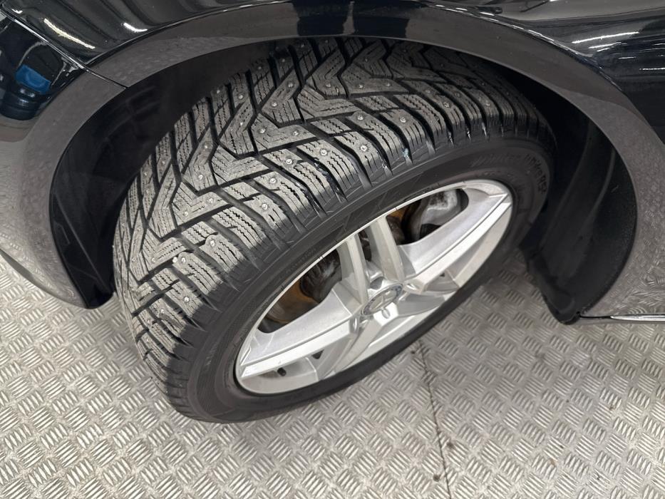 MERCEDES-BENZ C 2016