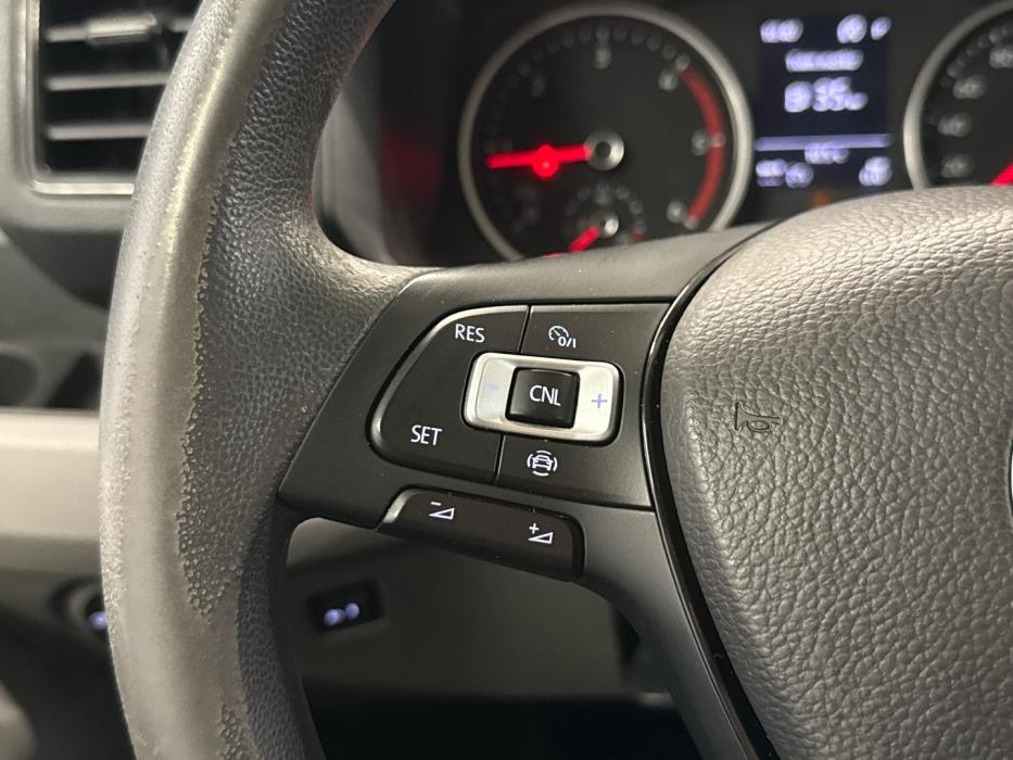 VOLKSWAGEN Crafter 2021