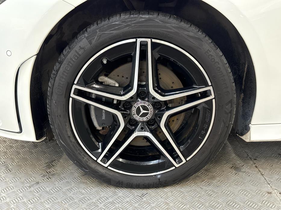 MERCEDES-BENZ CLA 2021