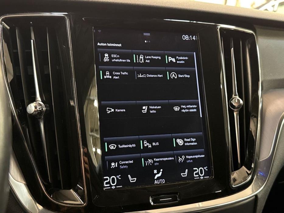 VOLVO V60 2020