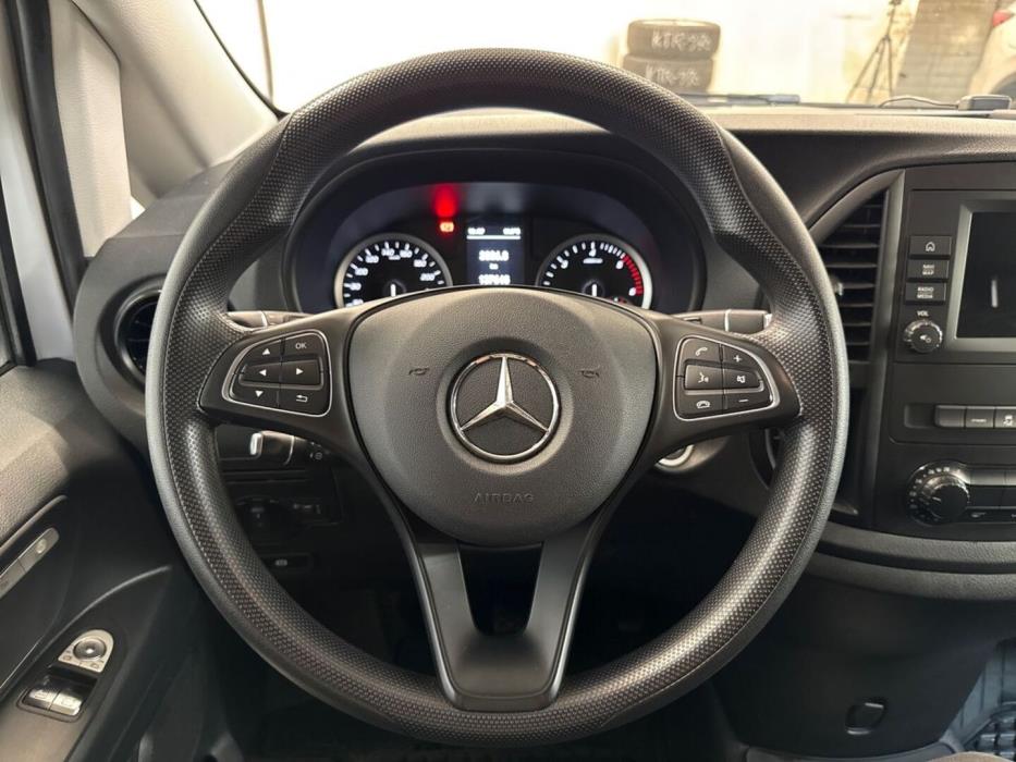 MERCEDES-BENZ Vito 2021